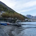 Semesterbostad I Platani Lezzeno