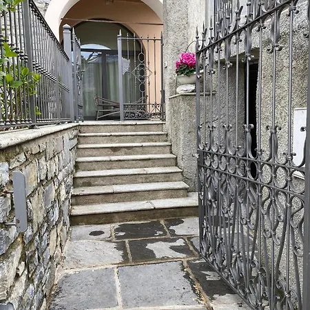 I Platani * レッツェノ